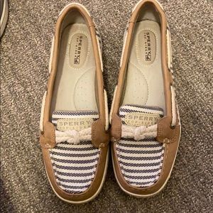 Sperry shoes